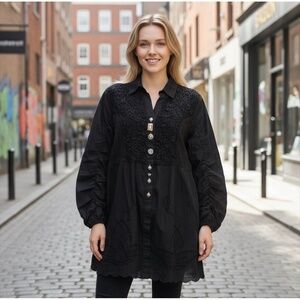 PAISLEY & SAGE Black Tunic Top Size M Button-Down Ruched 3/4 Sleeve Blouse